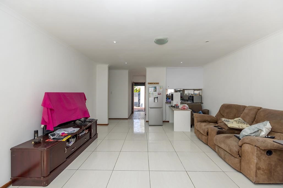 2 Bedroom Property for Sale in Table View Western Cape